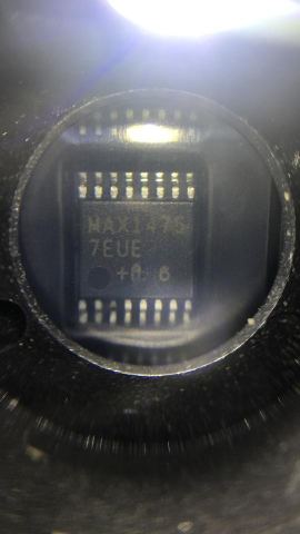 MAX14757EUE+