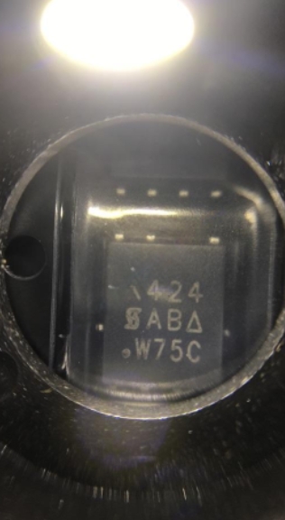 SIR424DP-T1-GE3